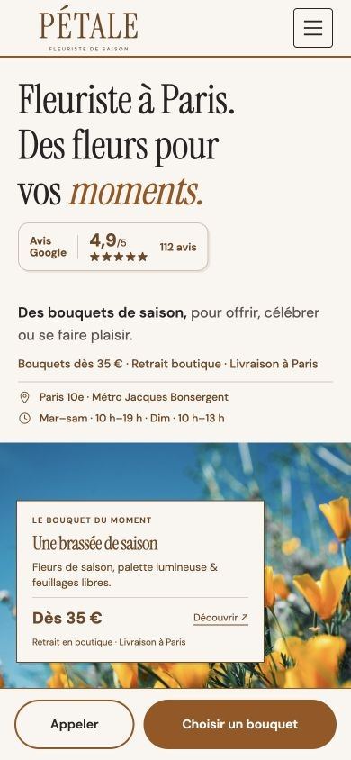 Démonstration fictive PÉTALE sur téléphone : créations, horaires et contact